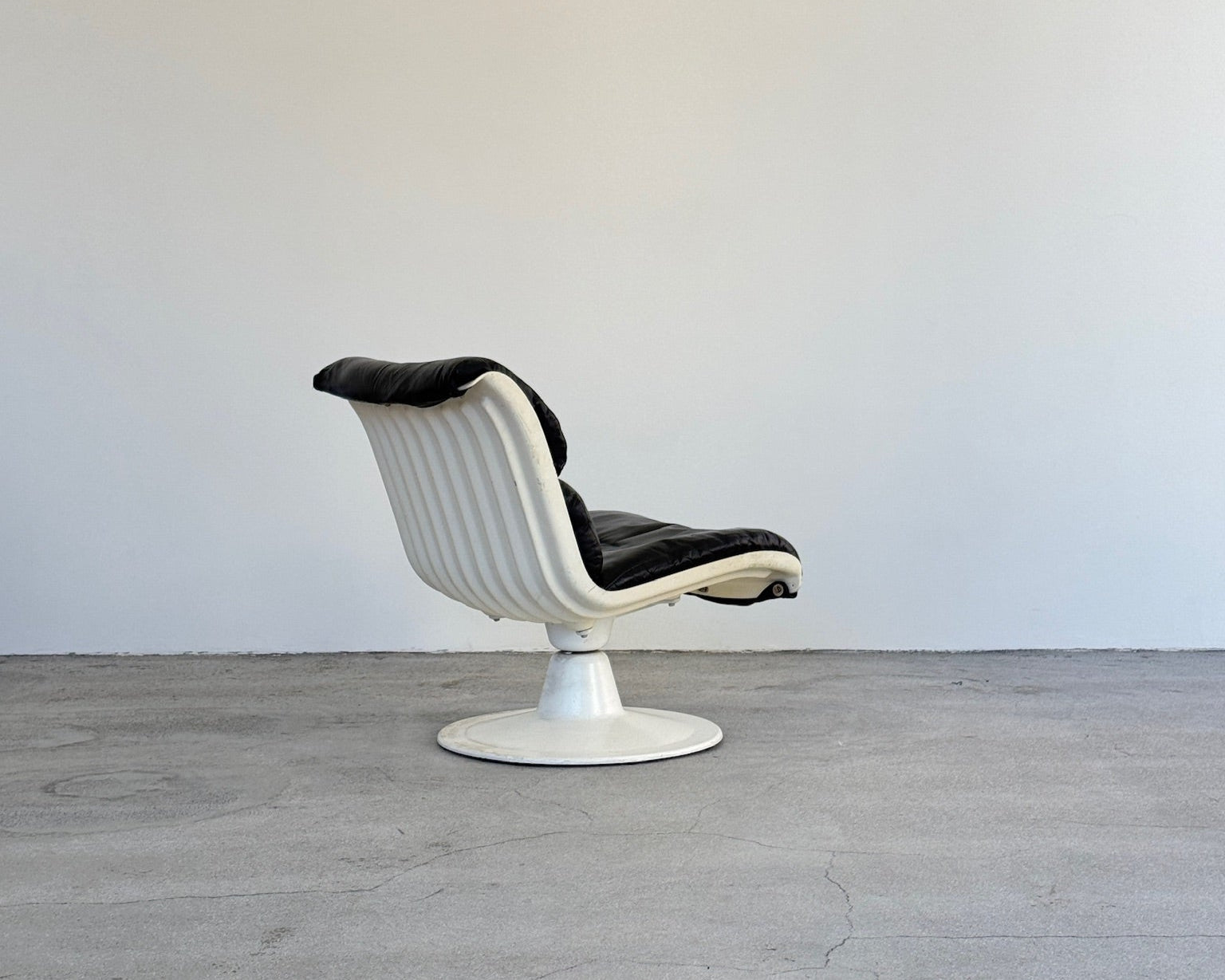C-Saturnus Lounge Chair by Yrjö Kukkapuro