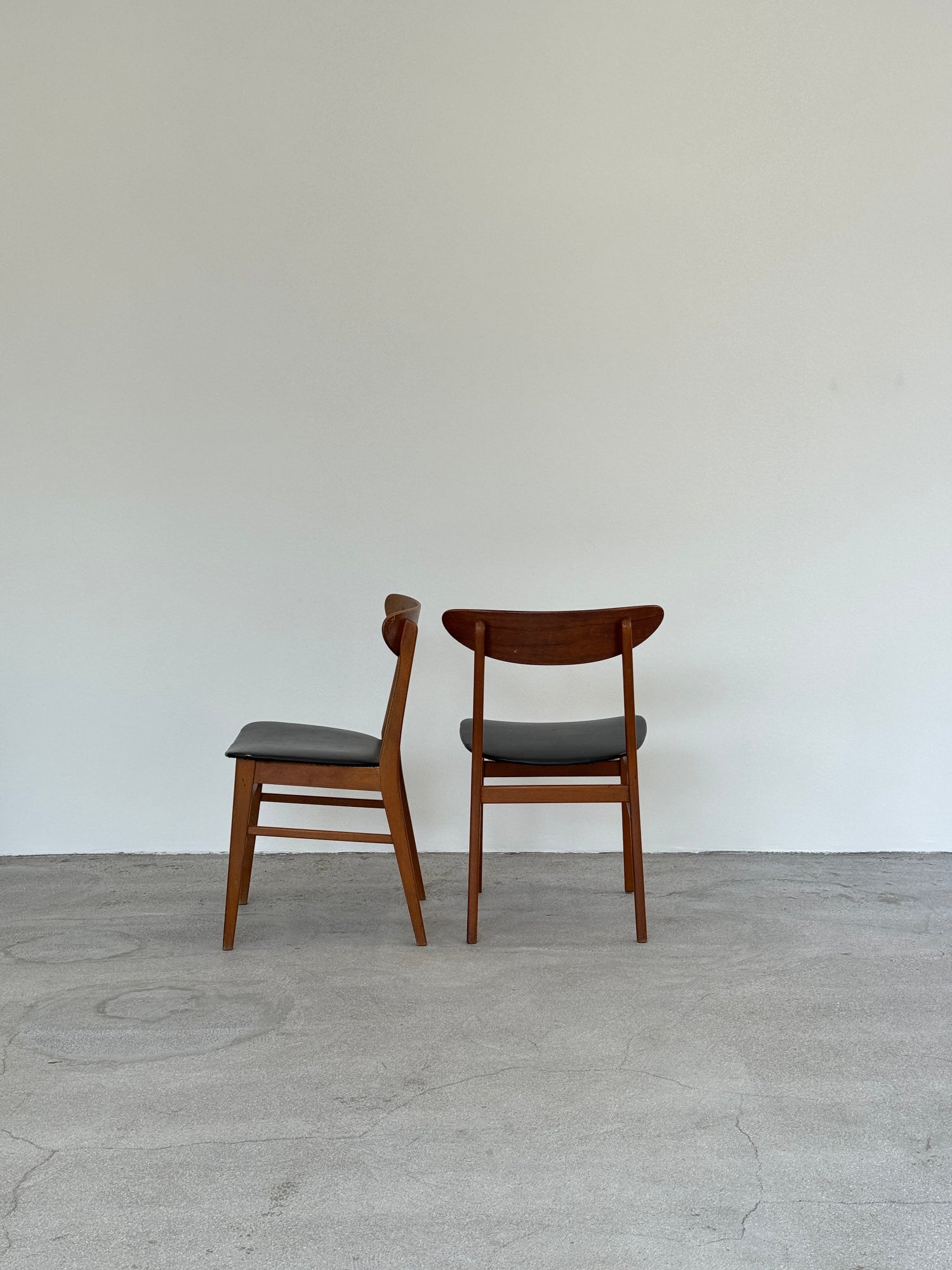 Vintage Danish Farstrup Møbelfabrik Model 210 Chairs