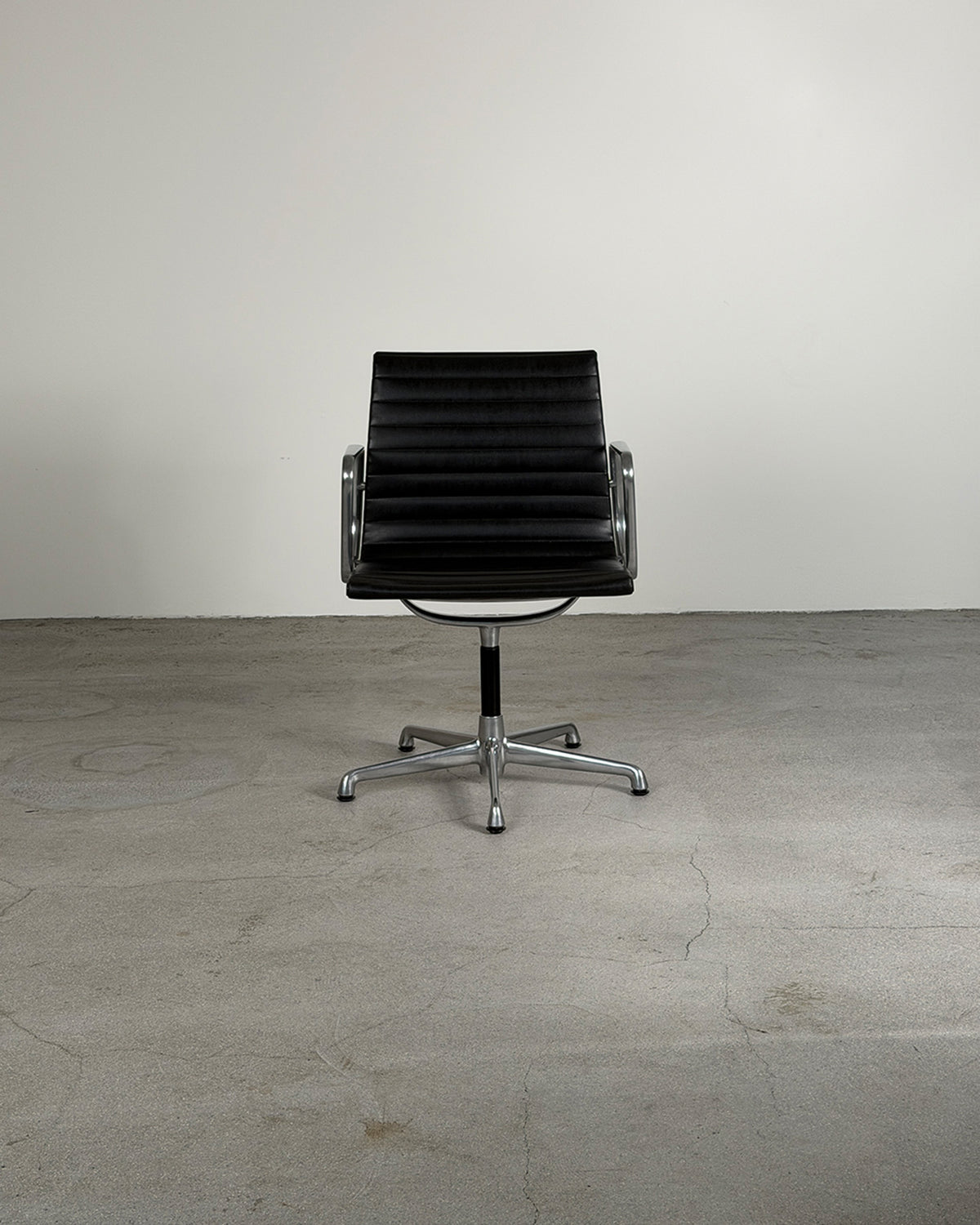Charles & Ray Eames EA108 Leather Office Chair for Vitra