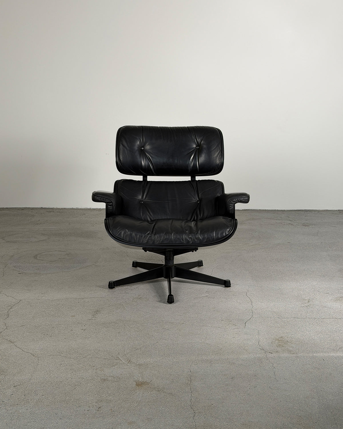 Vitra Black Eames Lounge Chair by Charles & Ray Eames, 1980s