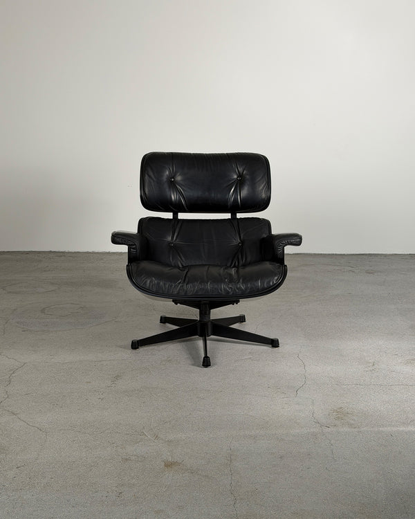 Vitra Black Eames Lounge Chair by Charles & Ray Eames, 1980s