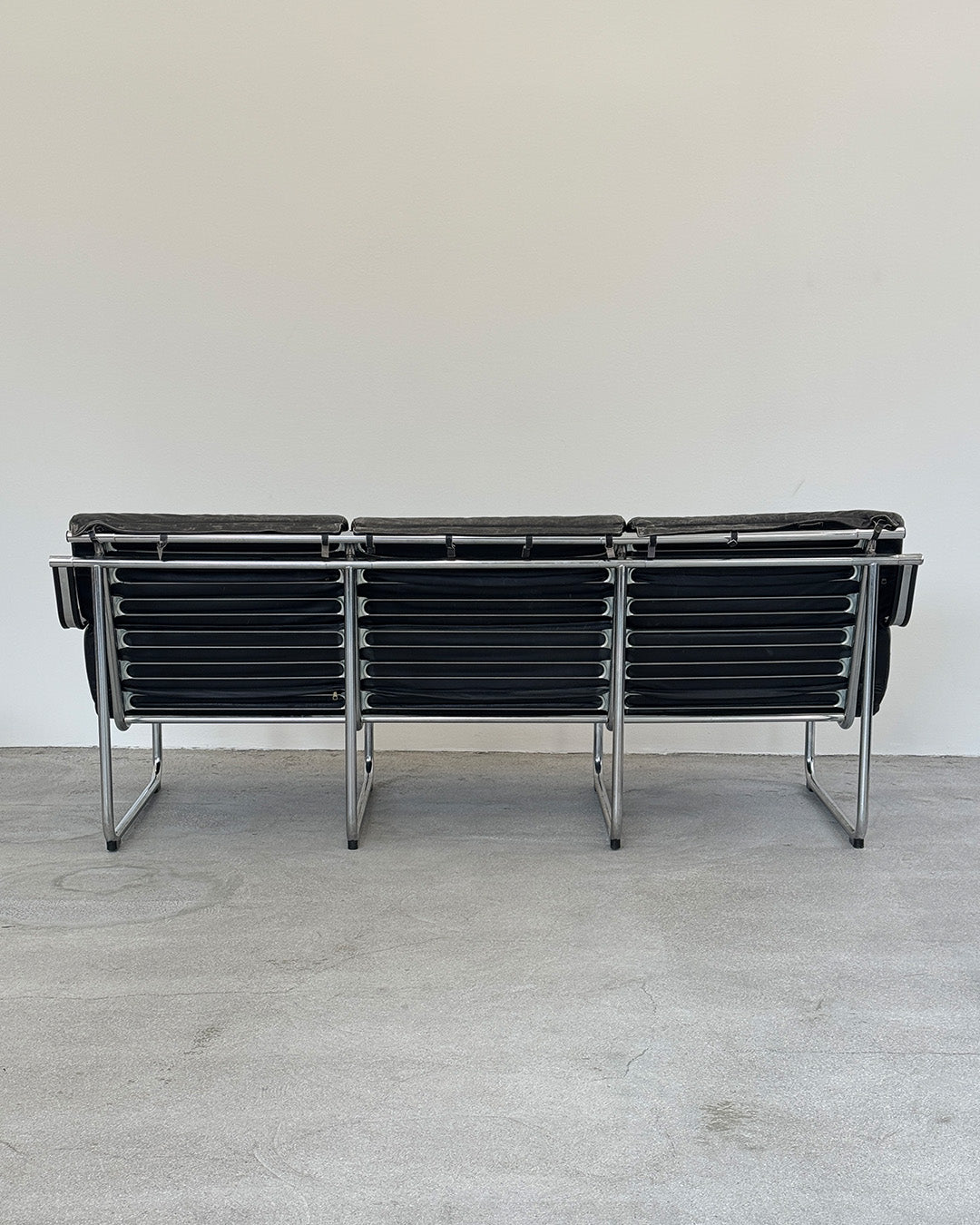 Black Leather Remmi Sofa by Yrjö Kukkapuro