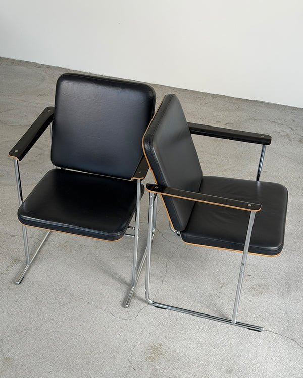 Black Leather 'A-500' Chair by Yrjö Kukkapuro for Avarte