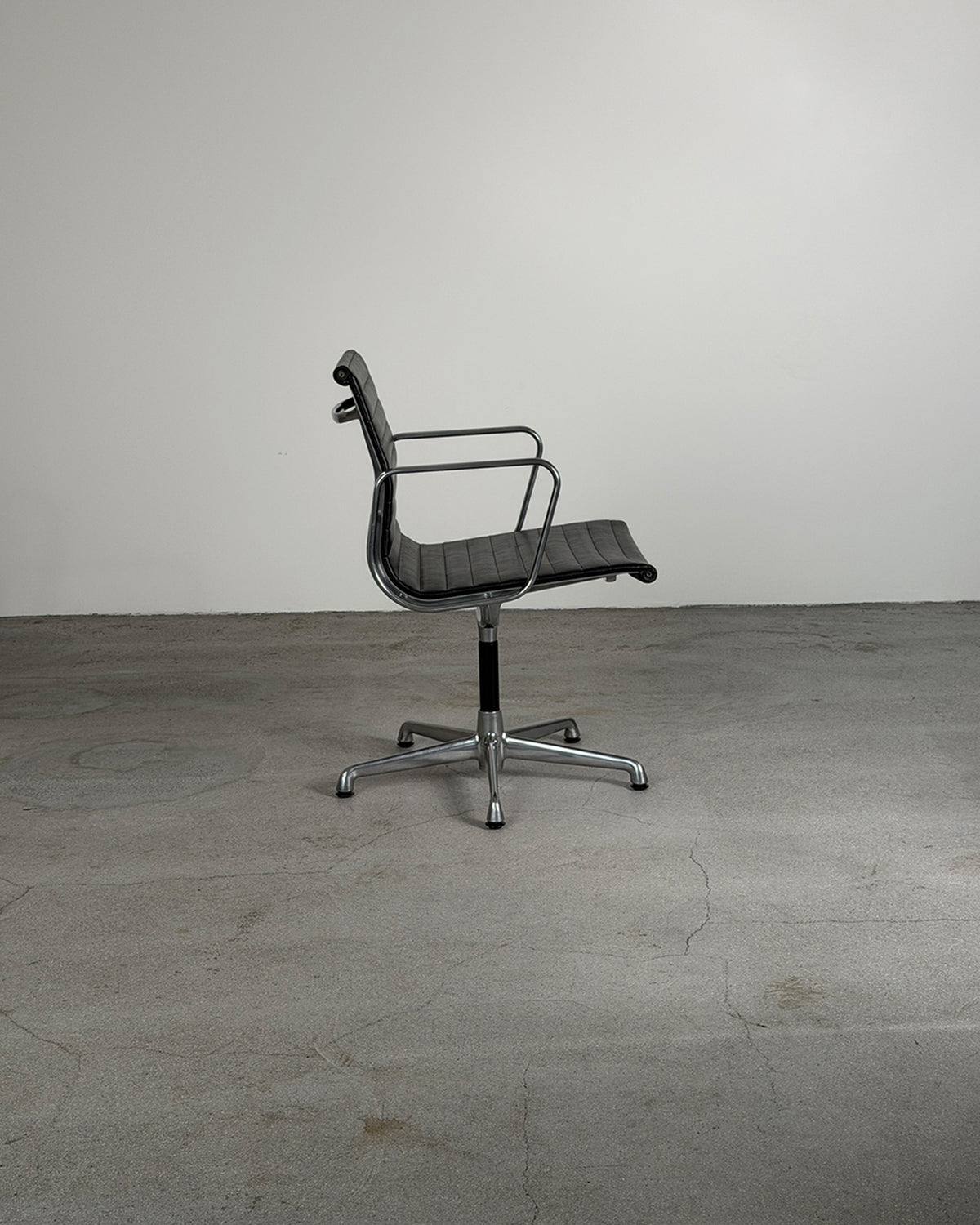 Charles & Ray Eames EA108 Leather Office Chair for Vitra
