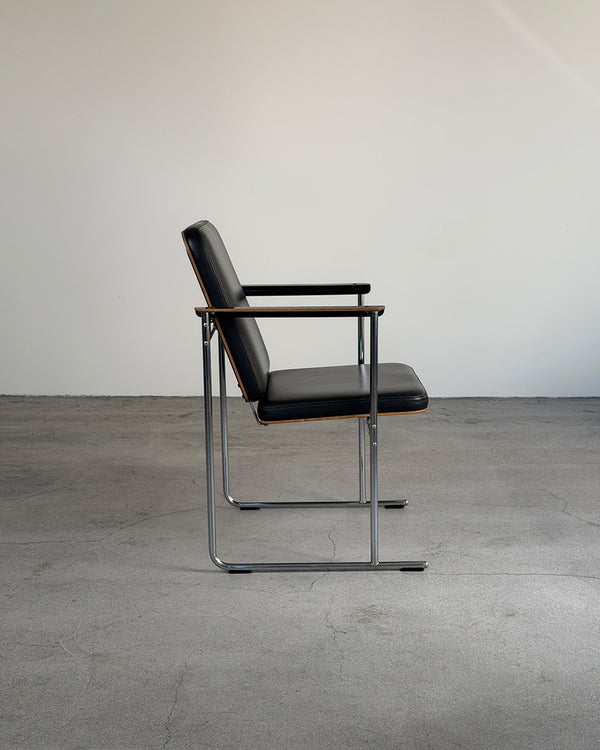 Black Leather 'A-500' Chair by Yrjö Kukkapuro for Avarte
