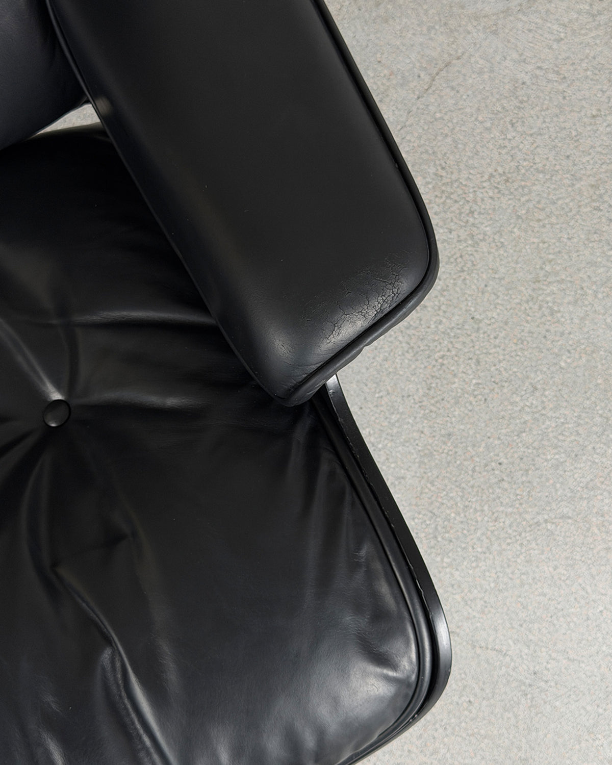 Vitra Black Eames Lounge Chair by Charles & Ray Eames, 1980s