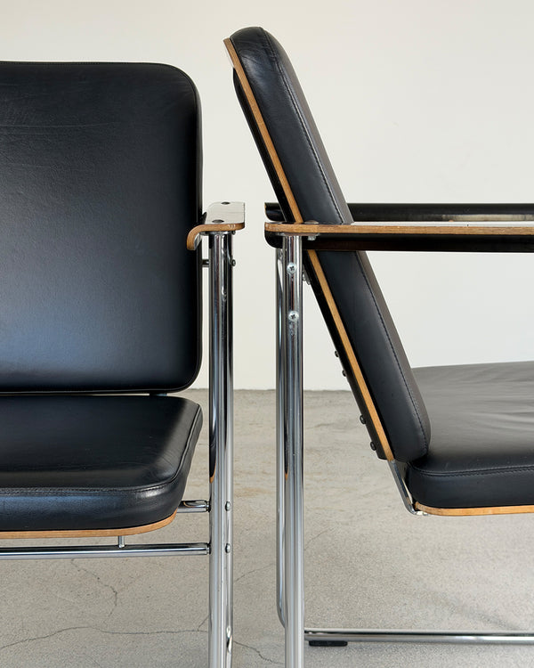 Black Leather 'A-500' Chair by Yrjö Kukkapuro for Avarte