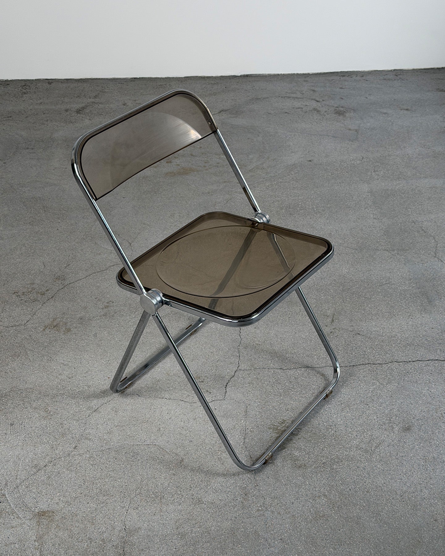 Smoky 'Plia' Folding Chair By Giancarlo Piretti for Anonima Castelli