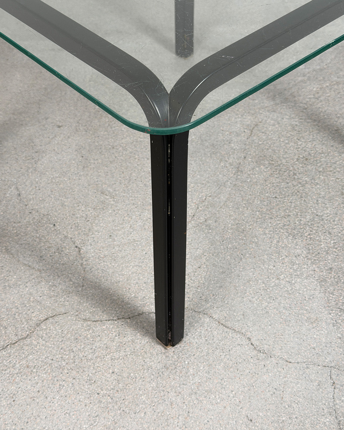 Artek Y-805B 1960s Coffee Table by Alvar Aalto