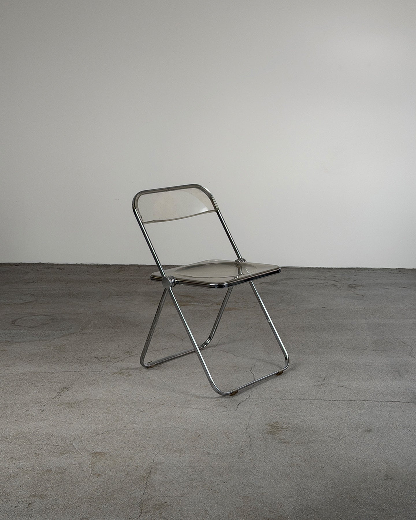 Transparent 'Plia' Folding Chair By Giancarlo Piretti for Anonima Castelli