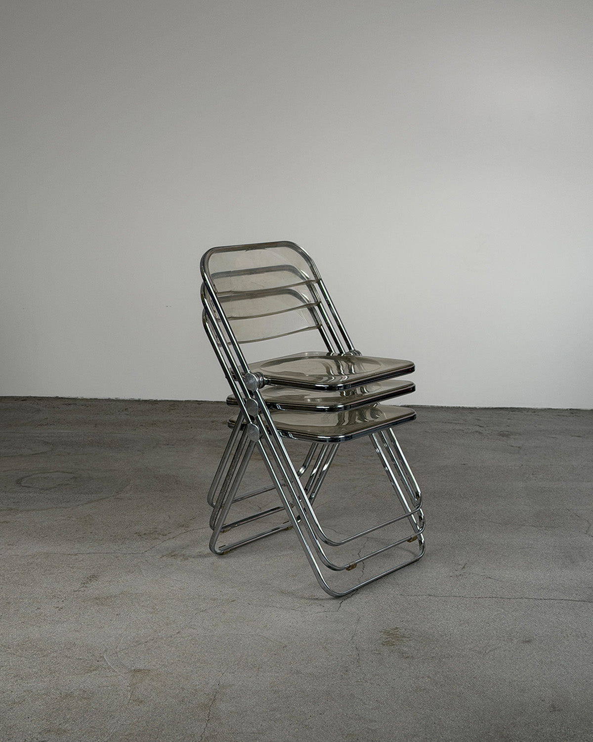 Transparent 'Plia' Folding Chair By Giancarlo Piretti for Anonima Castelli