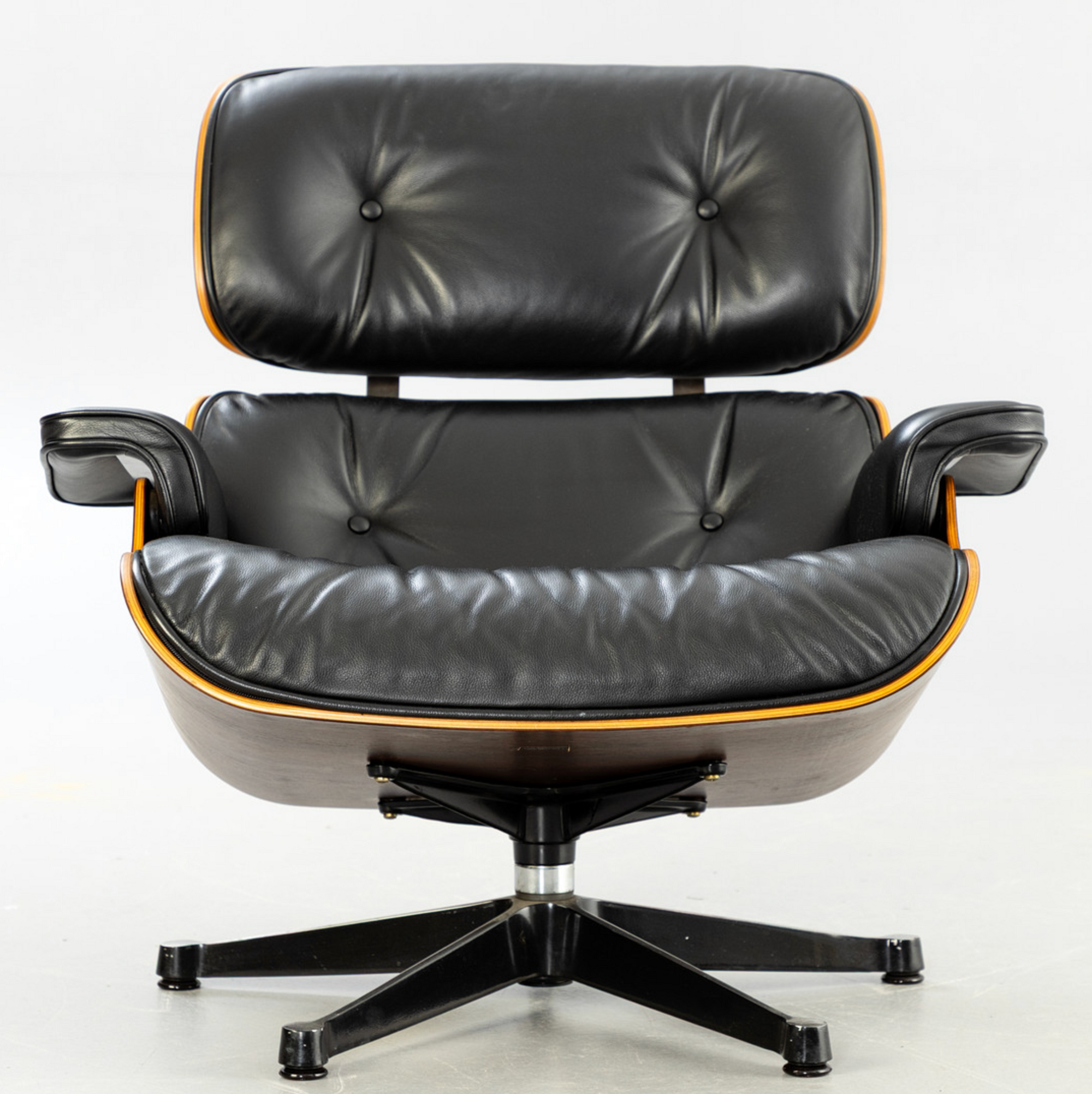 1980s Vitra Eames Lounge Chair by Charles & Ray Eames