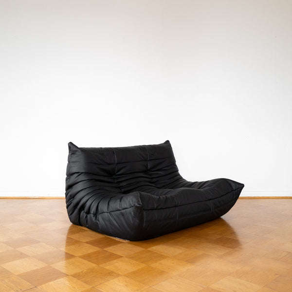 Black Leather 2-Seater Togo Sofa by Michel Ducaroy for Ligne Roset