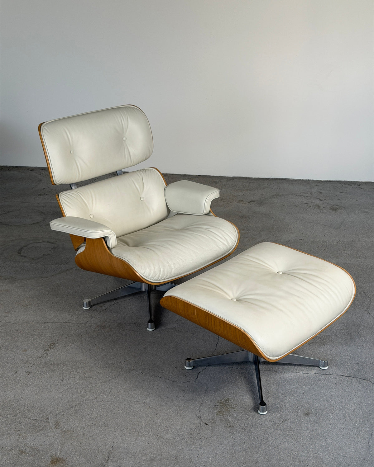 Vitra Cream Eames Lounge Chair & Ottoman by Charles & Ray Eames